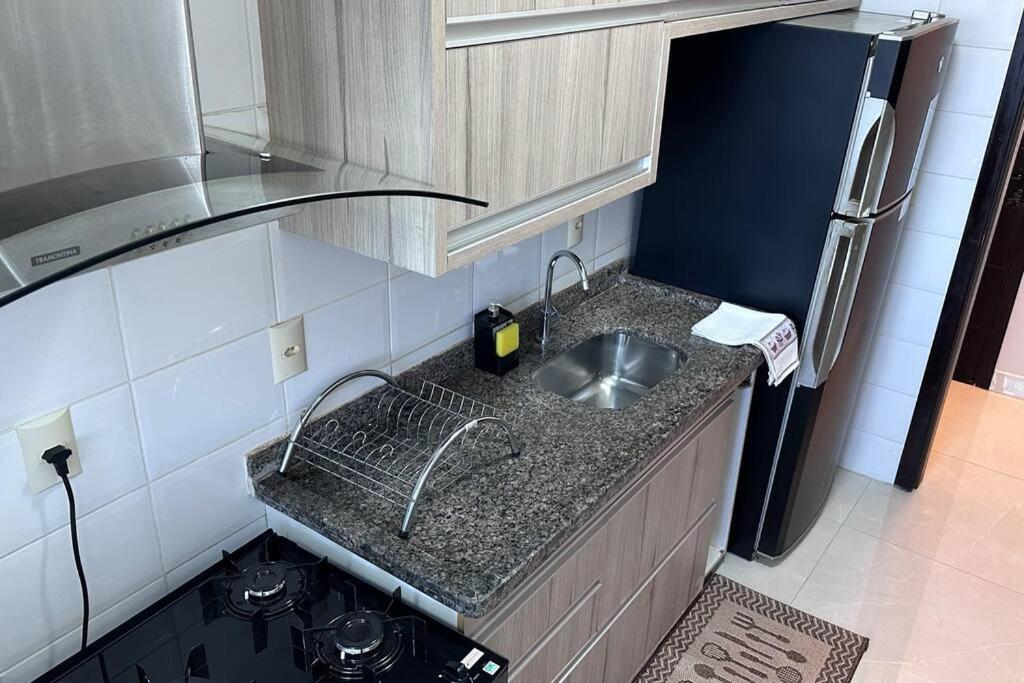 Apto Excelente Localizacao E Aconchego. Cuiabá Eksteriør billede