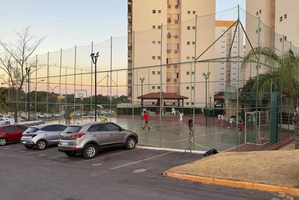 Apto Excelente Localizacao E Aconchego. Cuiabá Eksteriør billede