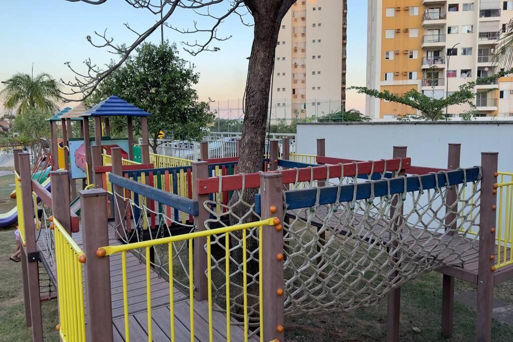 Apto Excelente Localizacao E Aconchego. Cuiabá Eksteriør billede